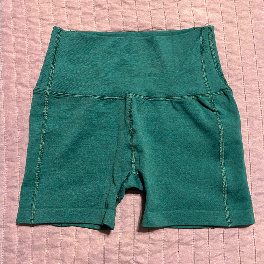 Alphalete Revival R6 Shorts